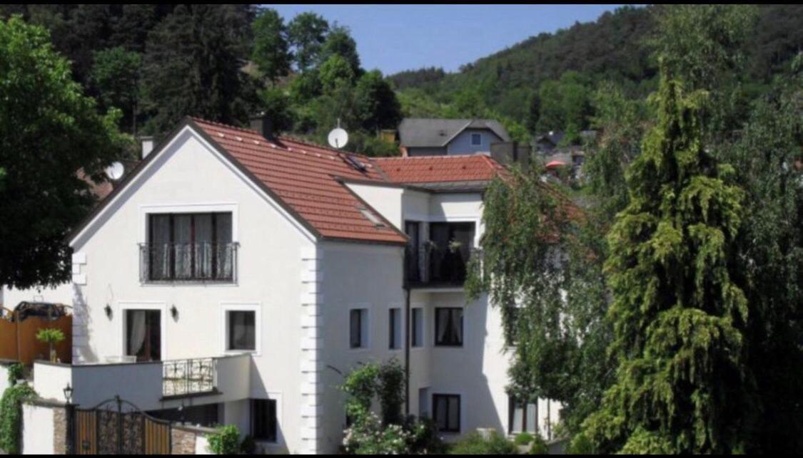 Pension Artstetten المظهر الخارجي الصورة